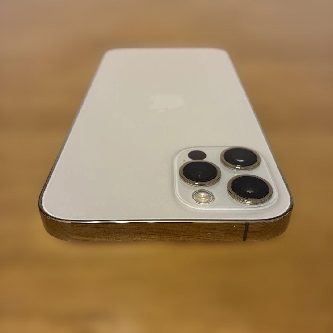 Apple＊iPhone＊12 Pro＊128GB＊バッテリー最大容量82%