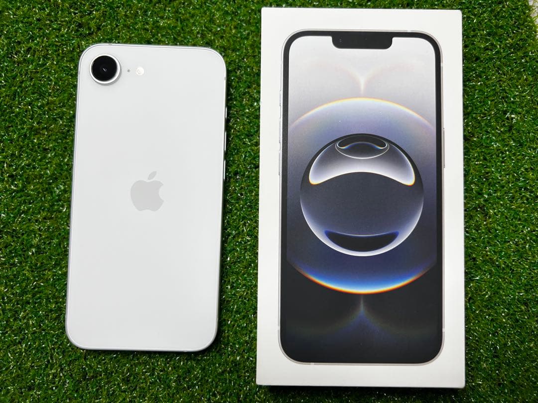 iPhone16e 128GB ホワイト SIMフリー IOS 26