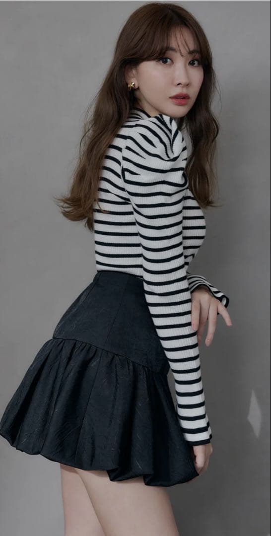 ハーリップトゥ　スカート エクリュ　新品　タグ付き