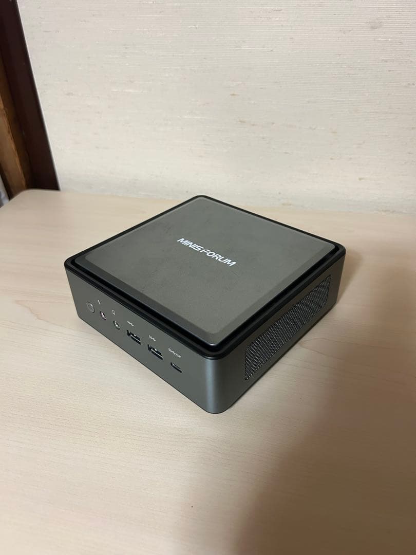 MINISFORUM HM50 ミニPC