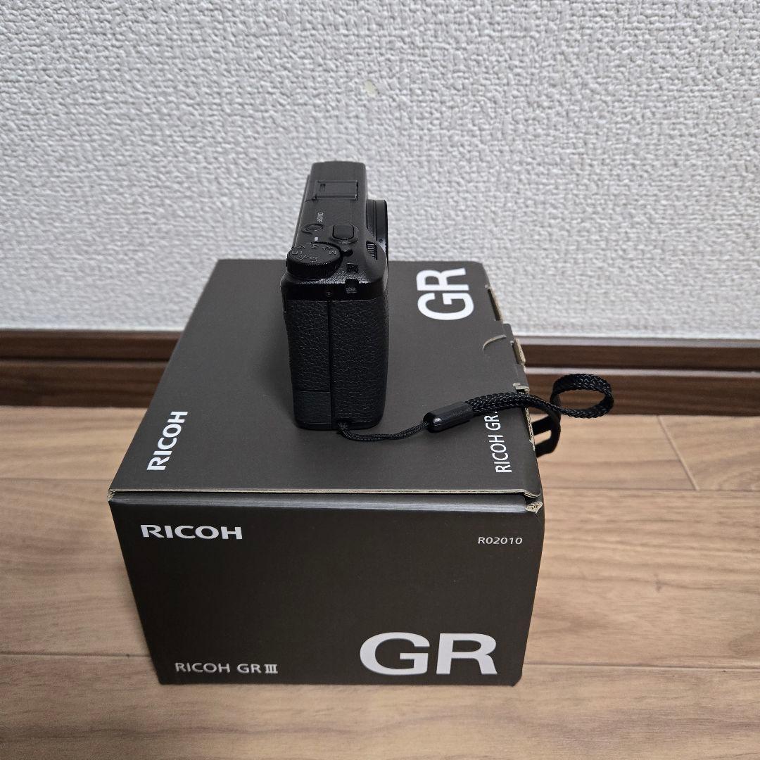 早い者勝ち　507ショットのみ　使用極少　Ricoh GR III コンデジ