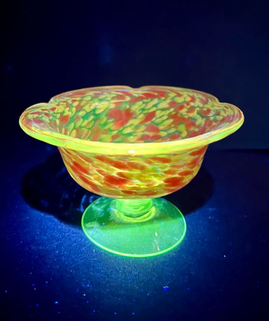 大正ロマン　吹雪紋氷コップオレンジ　ウランガラス　和ガラス　アンティーク　古道具