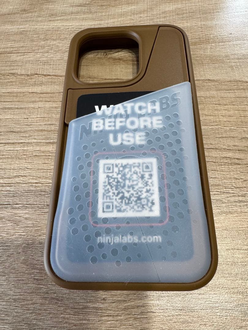 NINJALABS ニンジャラボ　iPhone 15 Pro モカ/クリア