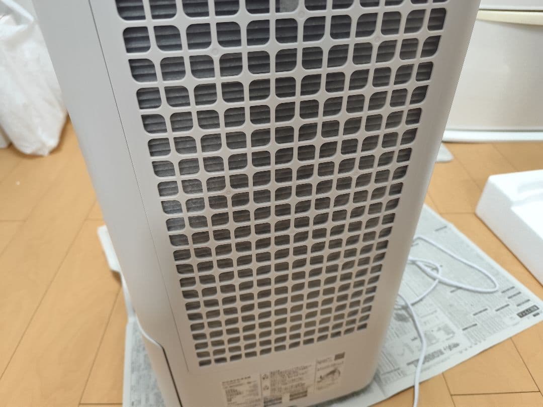 空気清浄機 ホワイト タッチ式操作パネル