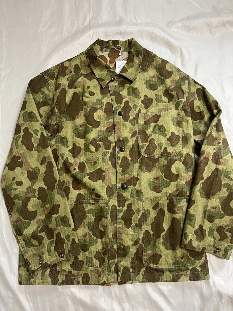 新品未使用タグ付き　アダムエロぺ　カモフラージュ リバーシブル　カバーオール