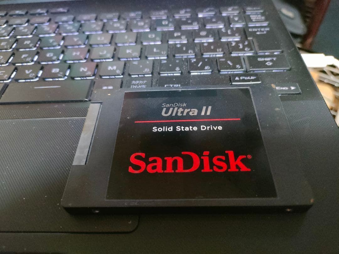 SanDisk 2.5インチ SATA規格 SSD960GB