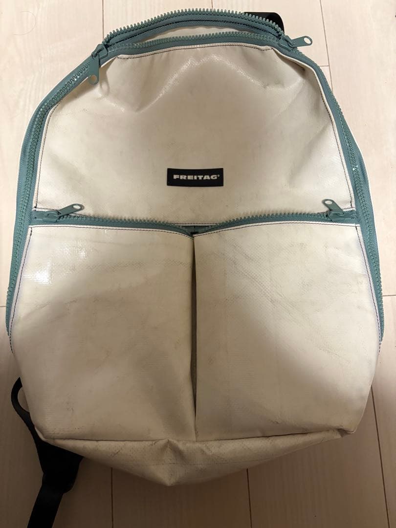 FREITAG フリンジ　オフホワイト×エメラルドグリーン