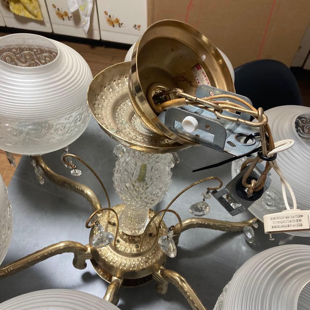 昭和レトロ シャンデリア　シャンデリ　ゴージャス　旅館　ライト　電球　ホテル