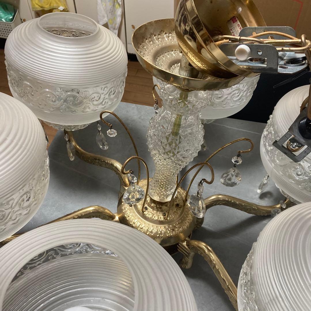 昭和レトロ シャンデリア　シャンデリ　ゴージャス　旅館　ライト　電球　ホテル