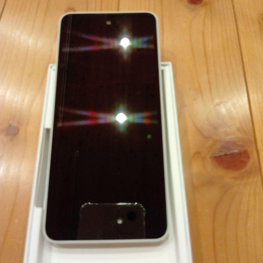 AQUOS wish 5 SH-52F ホワイト 本体