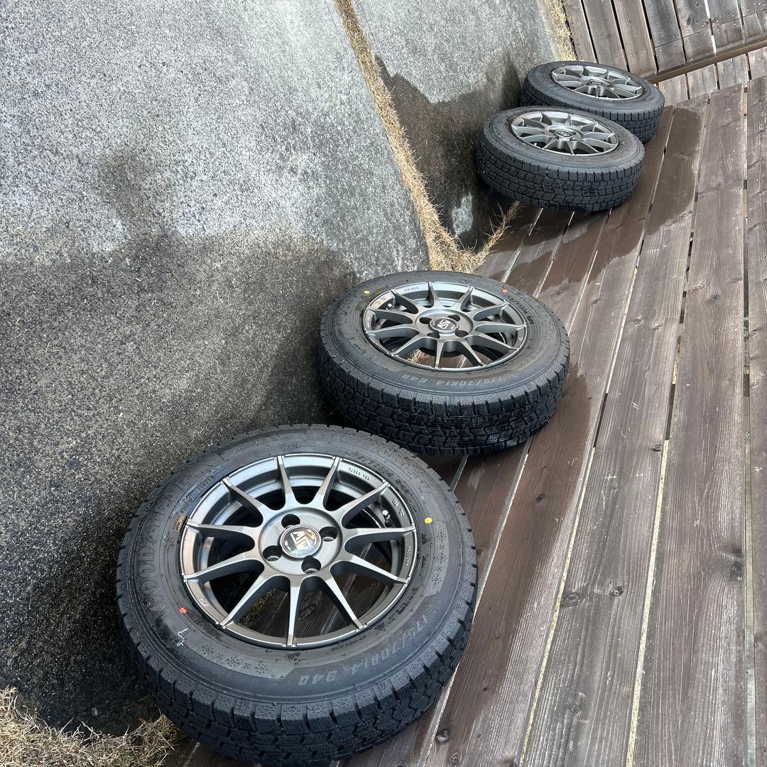 フィアットに使用　 175/65 R14 ホイール&スタッドレスタイヤ4本セット