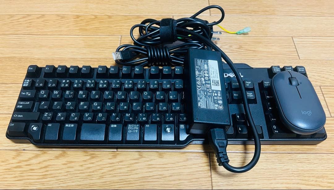 液晶一体型パソコン富士通DELL INSPIRON OFFICE/SSD/HDD