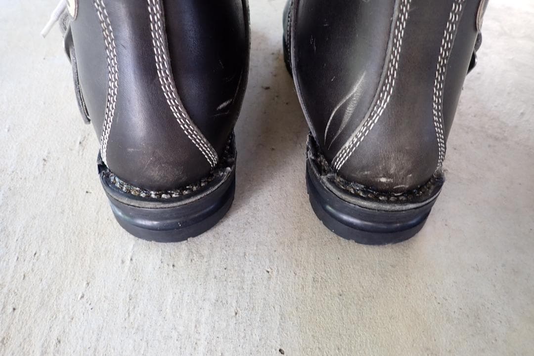 h*o様 スカルパ・テレマークスキー用ブーツ 黒 バックル付き