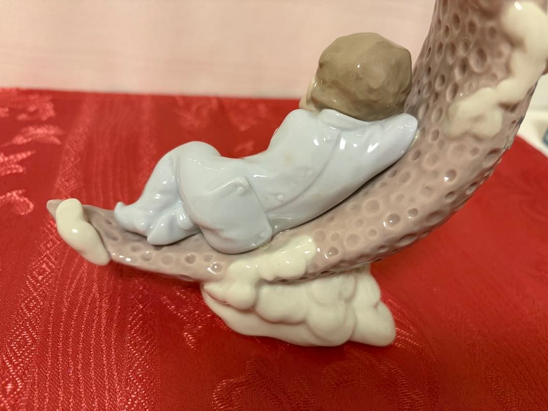 リヤドロ お月さまのベッド