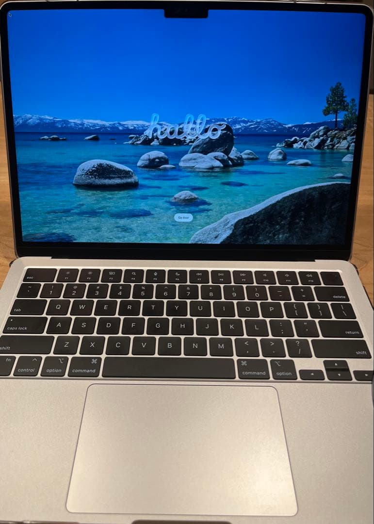 MacBook Air 13インチ M2 2022年16GB 512GBシルバー