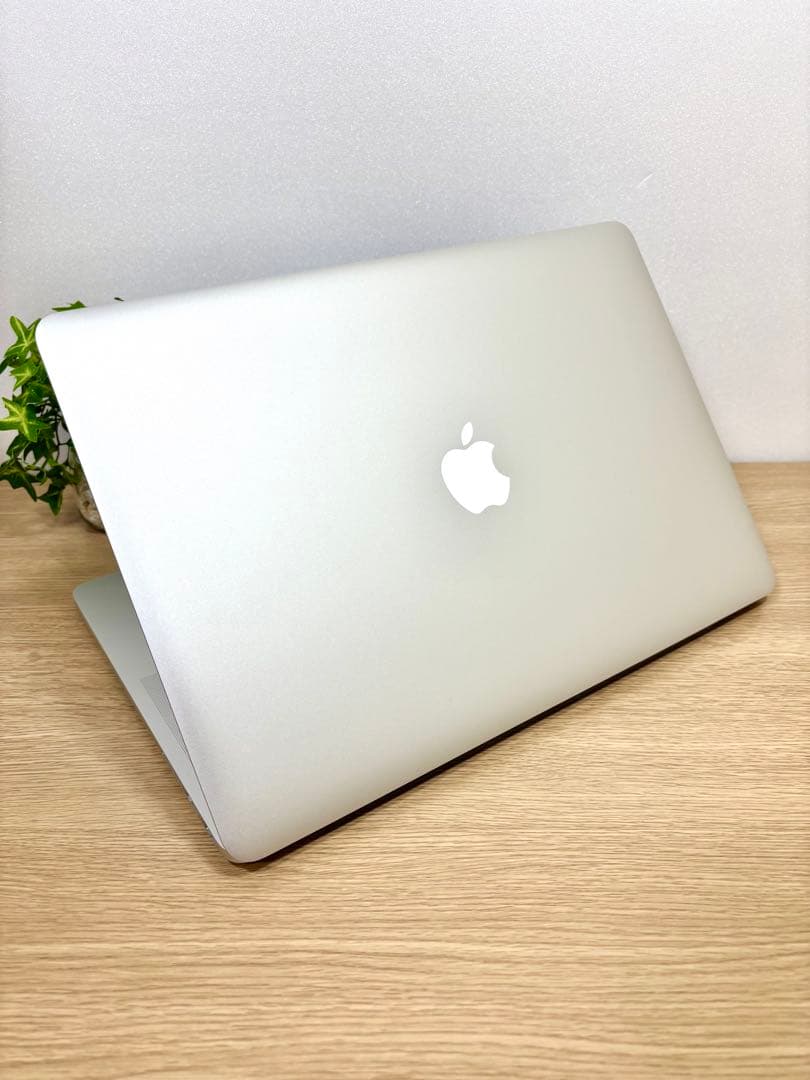 最上位3K！MacBook Pro 15 Office2024 i7 Win11