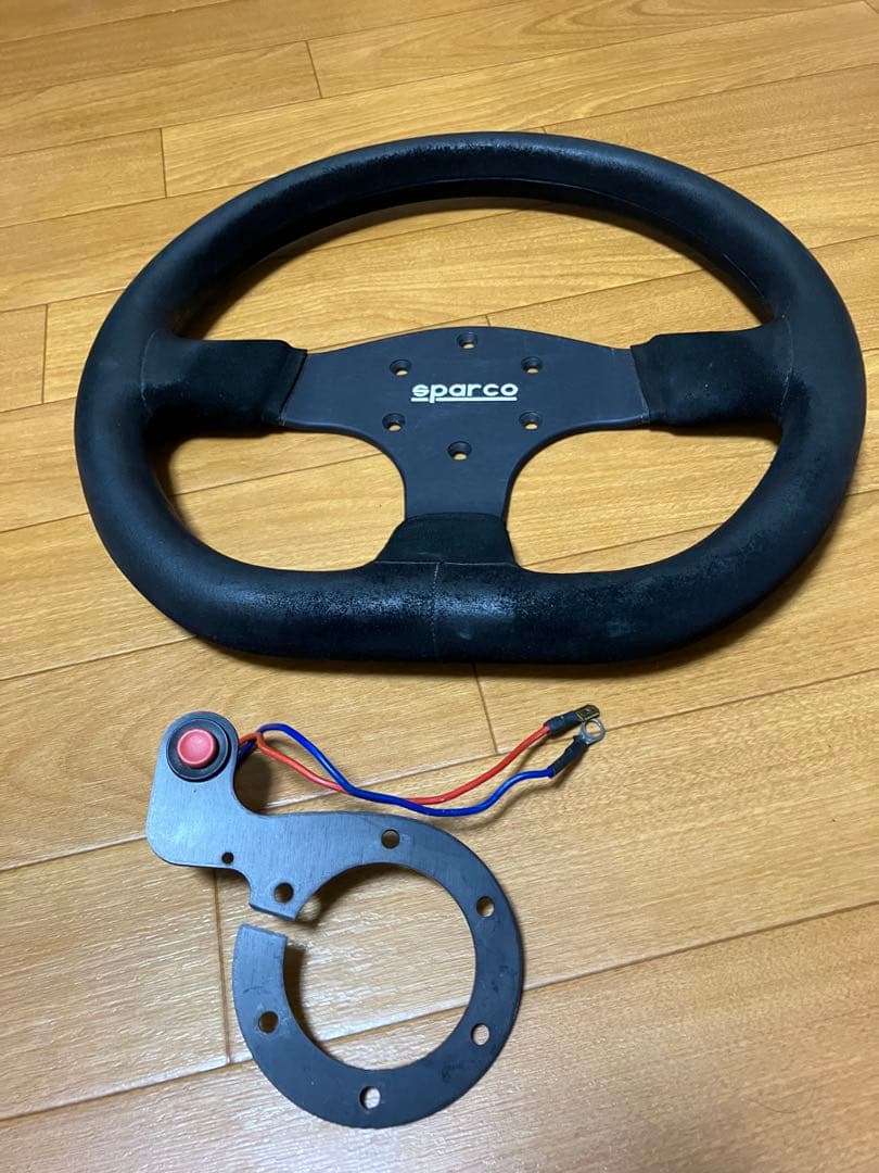 sparco r353 ホーンボタンキット付