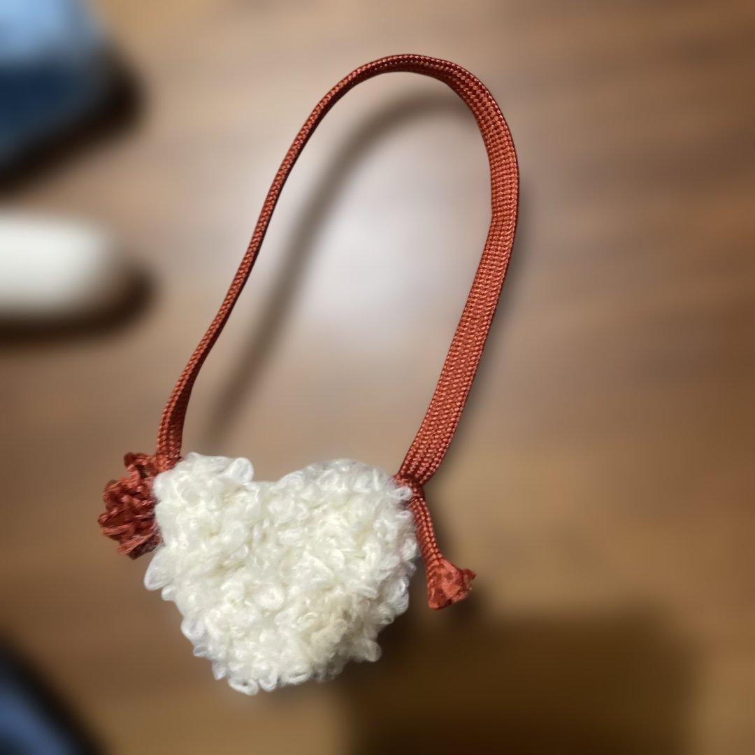 るー…刺繍カーディガンがおしゃれな女の子