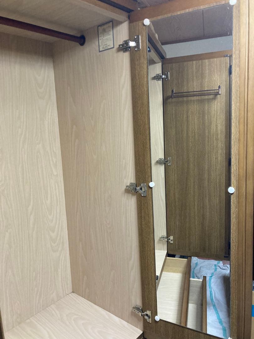 美品　洋服タンス 引き出し付き　収納