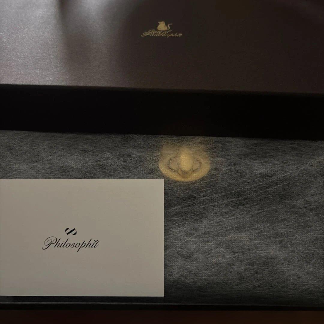 フィロソフィー猫牛革長財布ブラック新品金具金