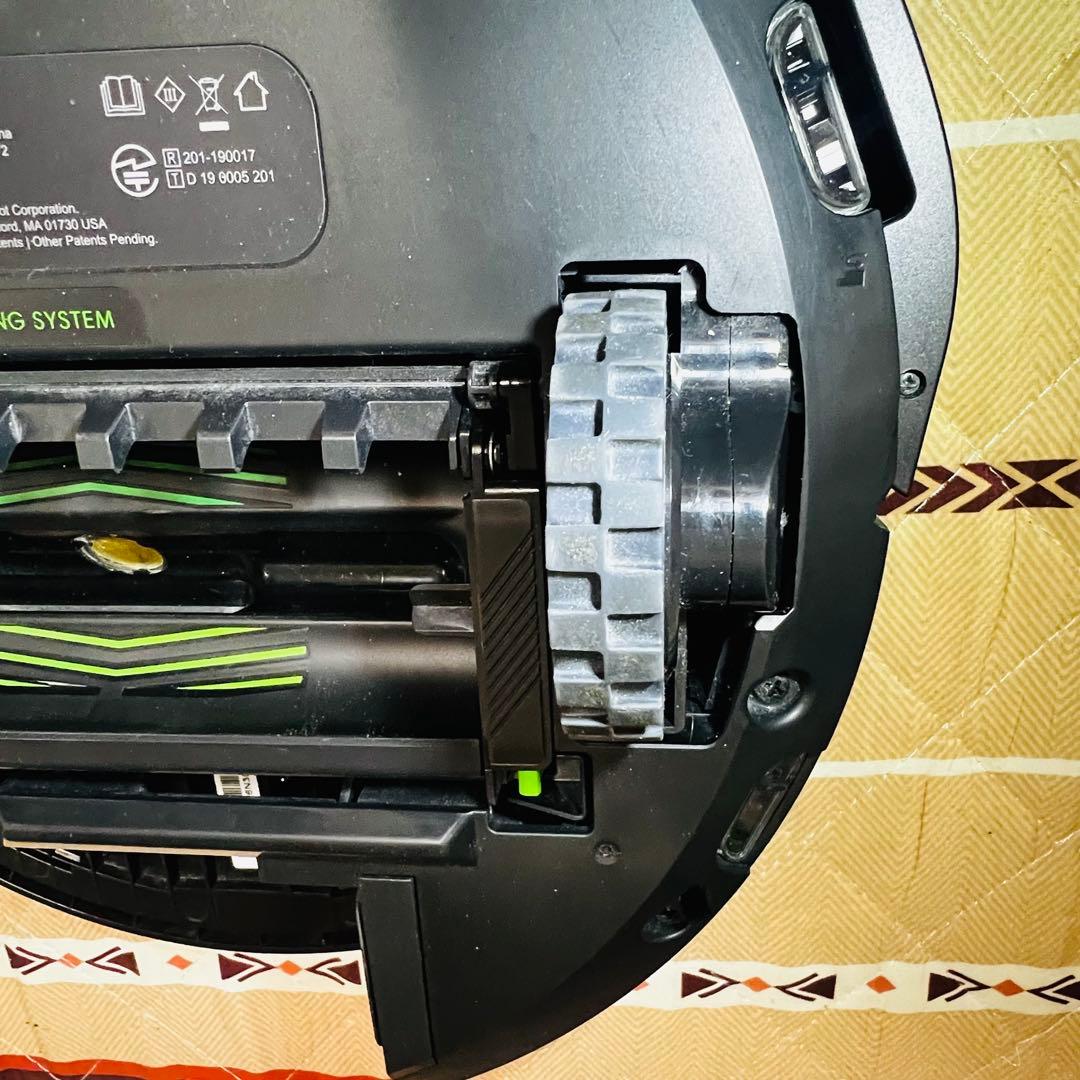 iRobot ルンバ i7 ロボット掃除機【消耗品・付属品セット】