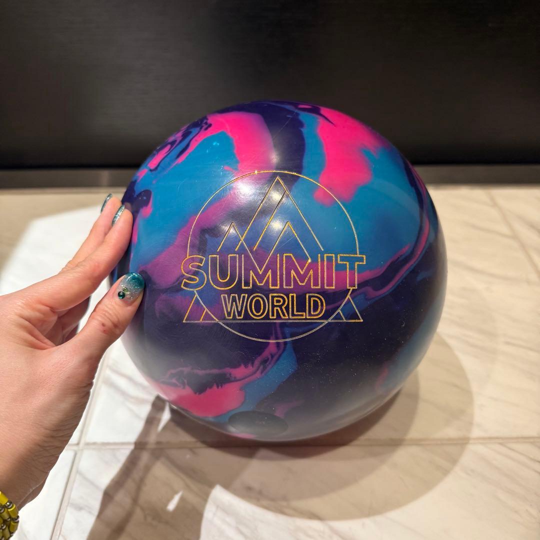 SUMMIT WORLD STORM ボウリングボール 15ポンド