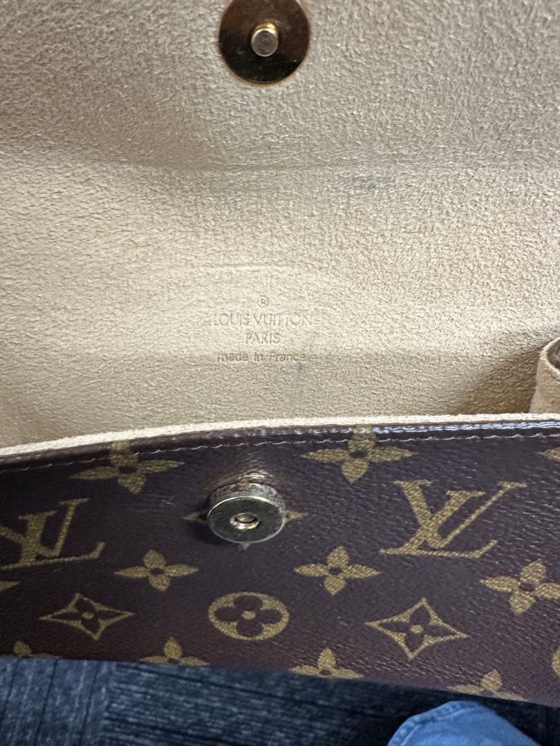 LOUIS VUITTON ルイ・ヴィトン フロランティーヌ　ウエストポーチ