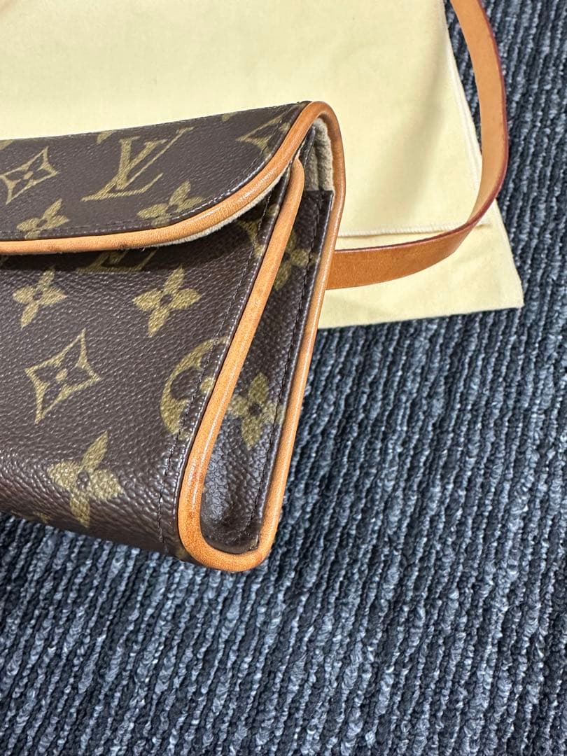 LOUIS VUITTON ルイ・ヴィトン フロランティーヌ　ウエストポーチ