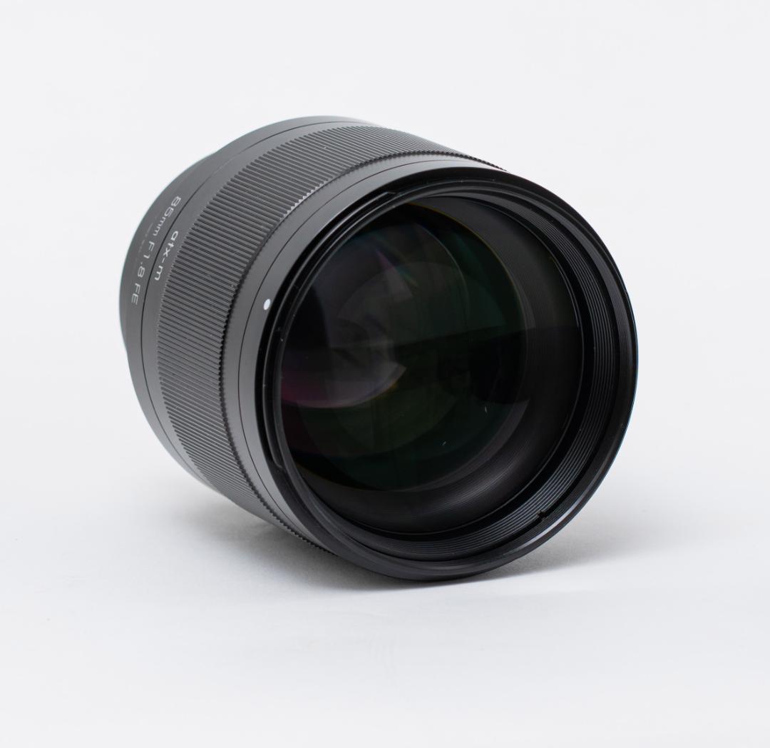 Tokina atx-m 85mm F1.8 FE レンズ