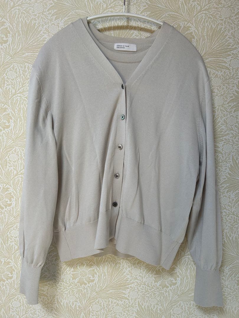 北欧暮らしの雑貨店 「カジュアルから、きちんとまで」アンサンブルニット　ベージュ