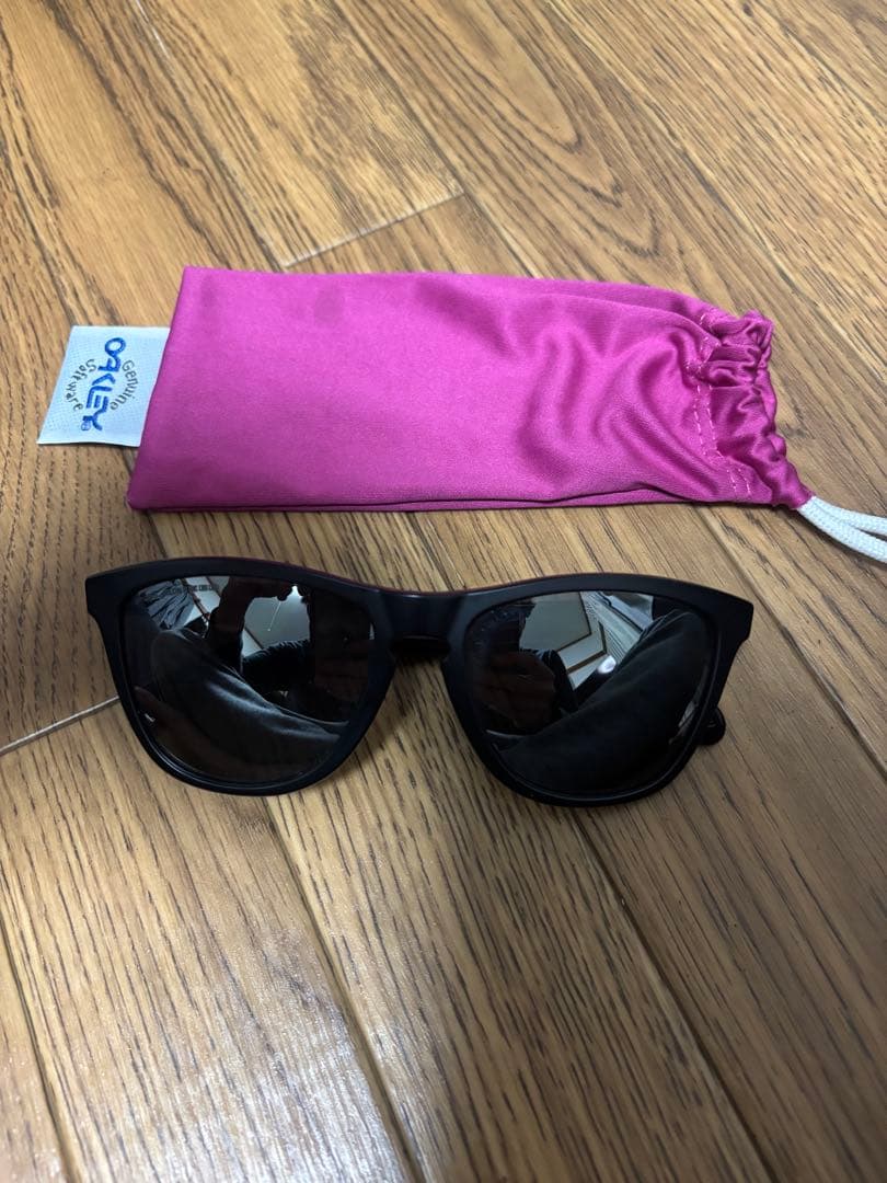 オークリー　フロッグスキン　偏光