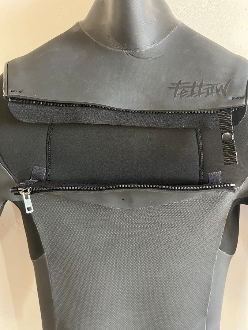 【新品.未使用】 fellow セミドライスーツ　All3mm