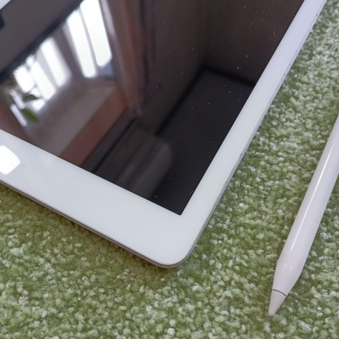 iPad 第6世代　32GB