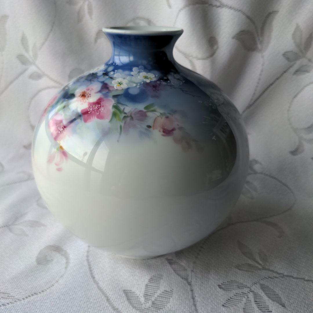 MEISSEN マイセン　専用箱付　花瓶　新品　未使用品