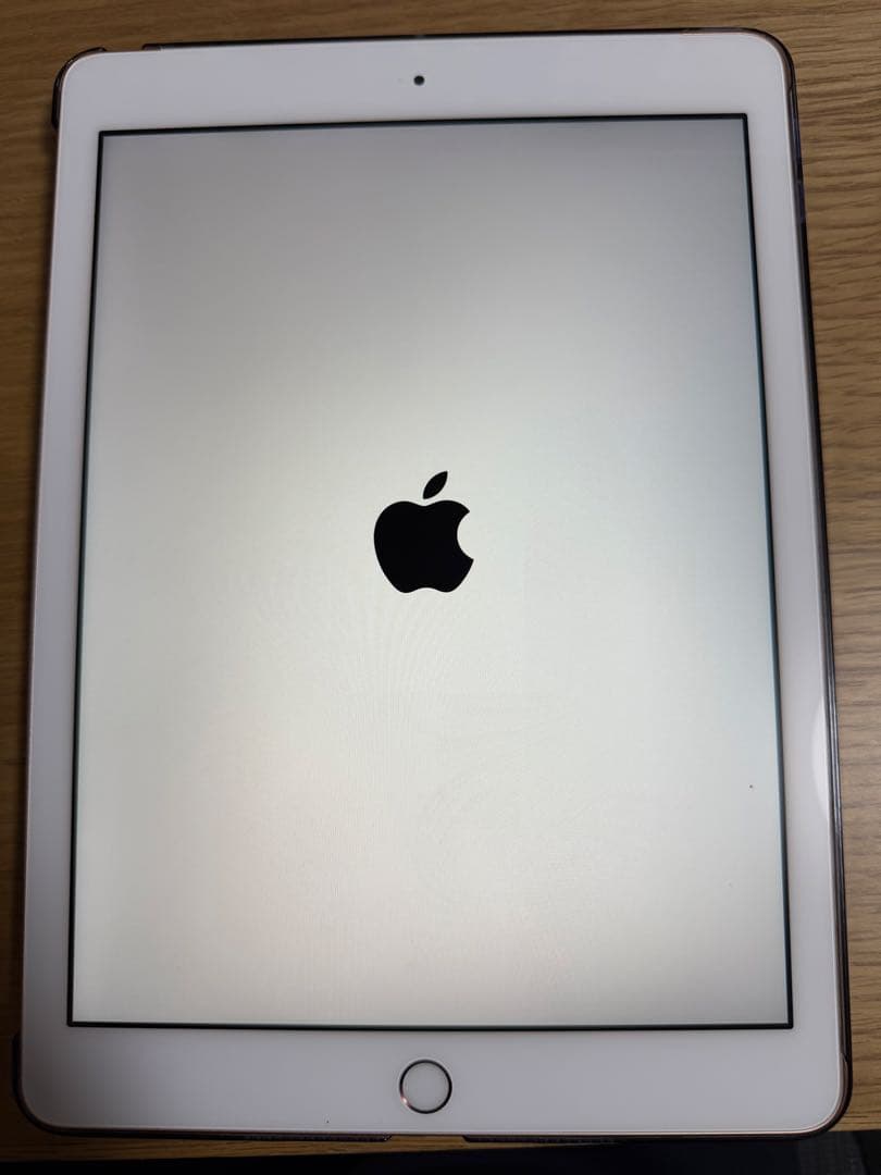 【値下】iPad (第6世代)128GBWi-Fi Cellulardocomo