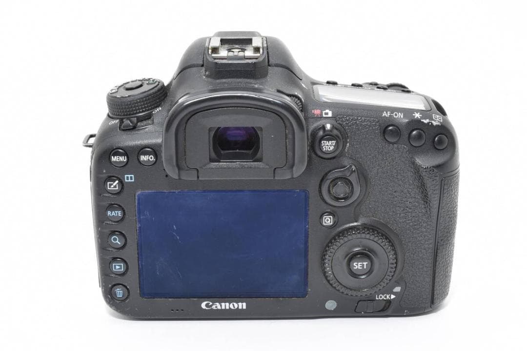 ★良品★ キヤノン CANON EOS 7D Mark II