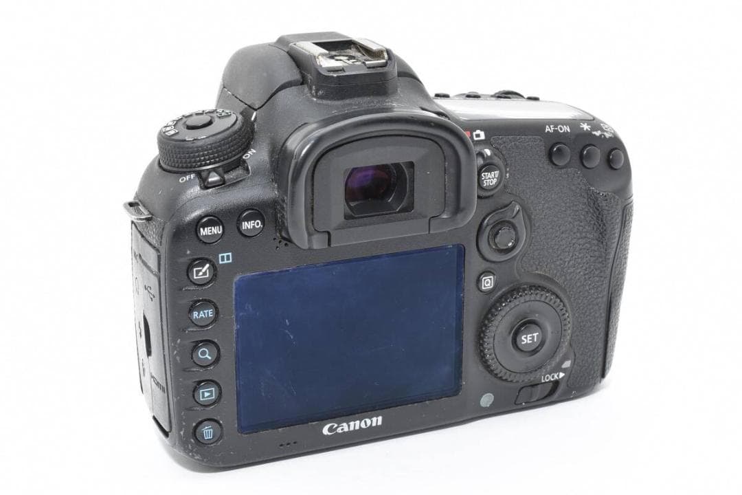 ★良品★ キヤノン CANON EOS 7D Mark II