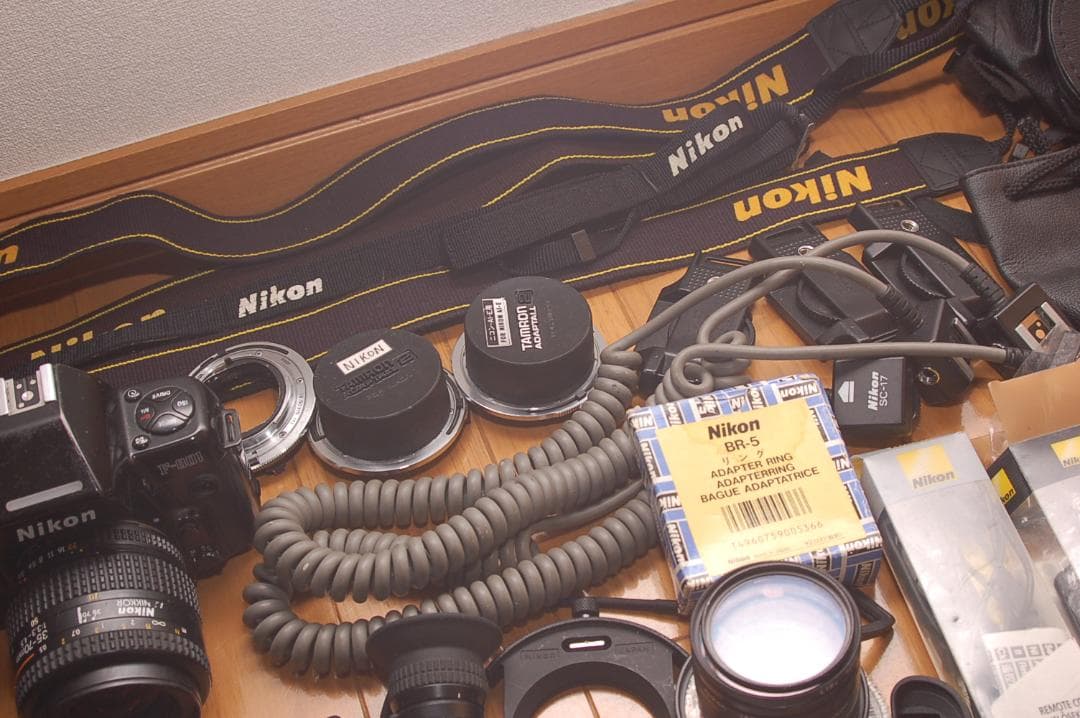 【片付け】Nikon 一眼レフカメラ、アクセサリー大量セット