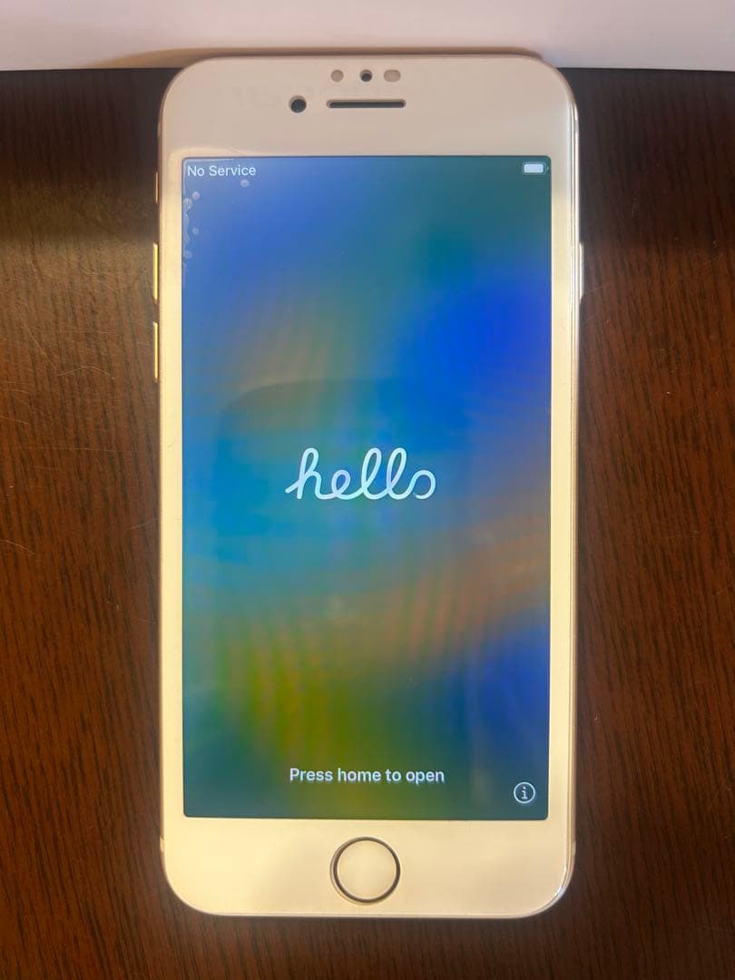 美品 iPhone8 64GB ゴールド