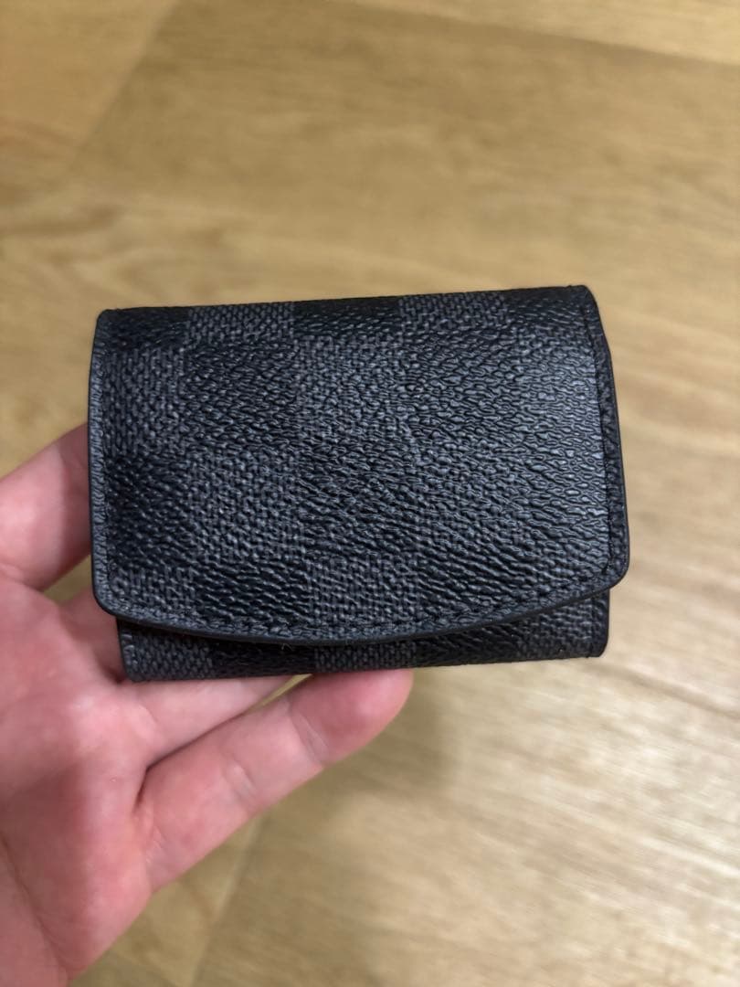 ルイヴィトン モノグラム　カフスボタン　シルバー