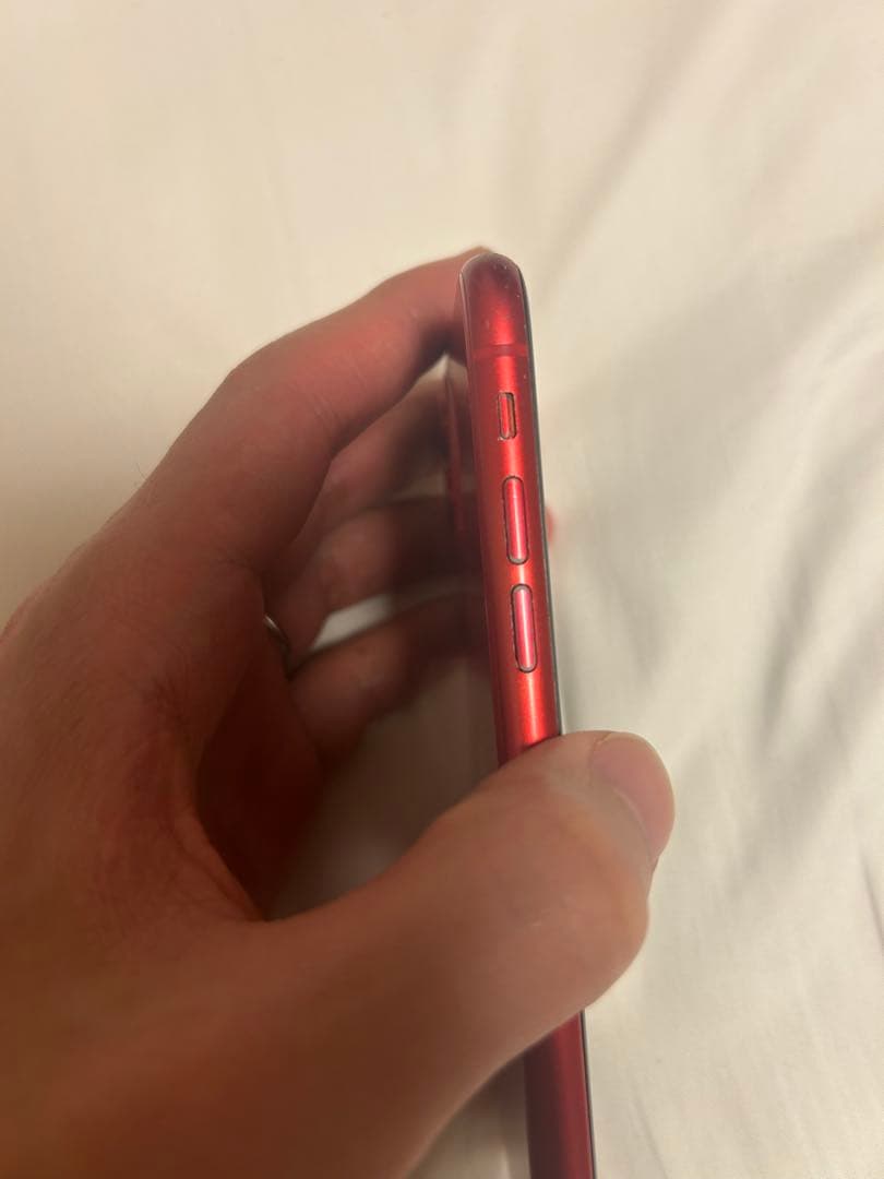 猫*様 Apple iPhone 11 RED 本体 64GB