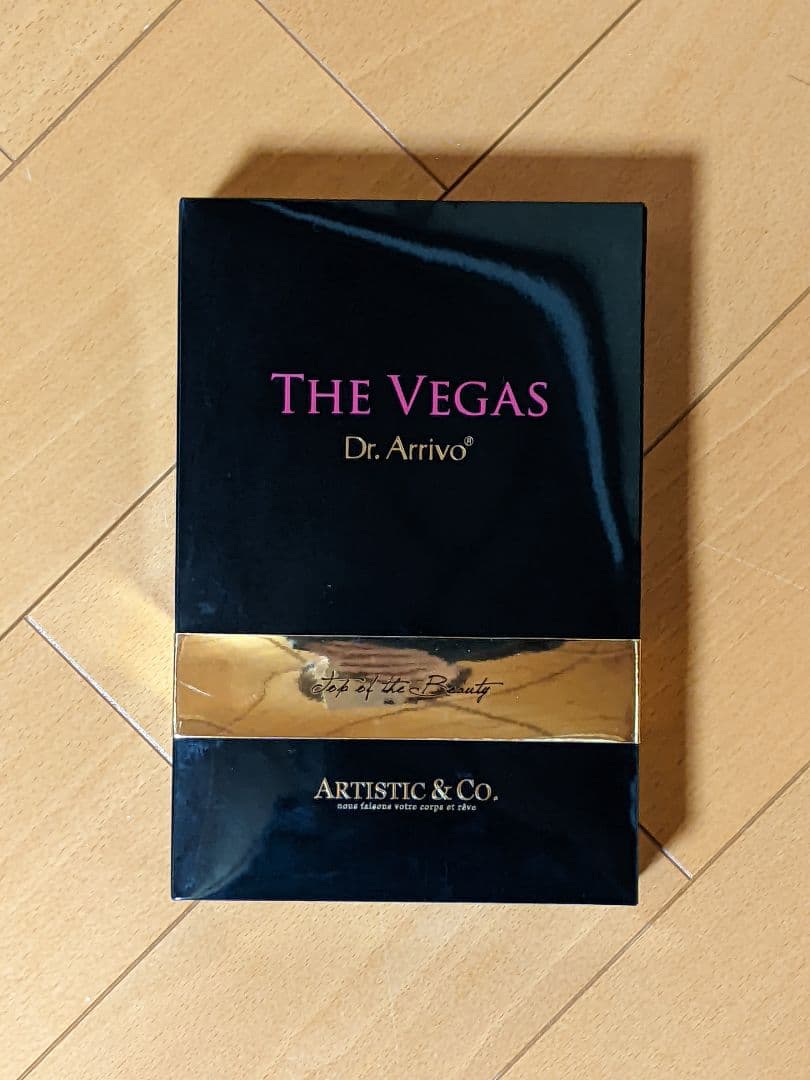 ARTISTIC&CO.　高級美顔器　THE VEGAS(SV)