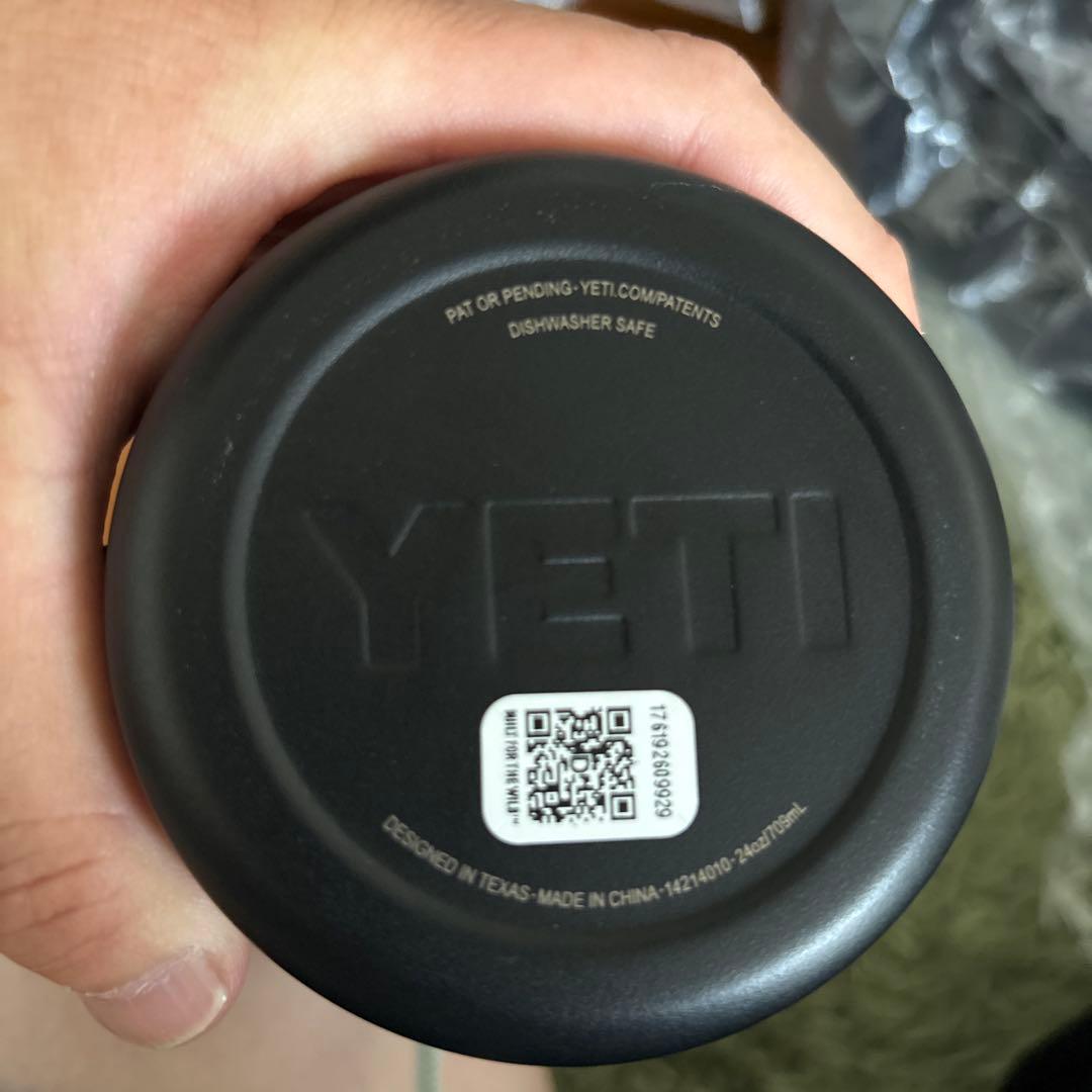 新品　YETI × IWC マグカップタンブラー イエティ　２４oz 710ml