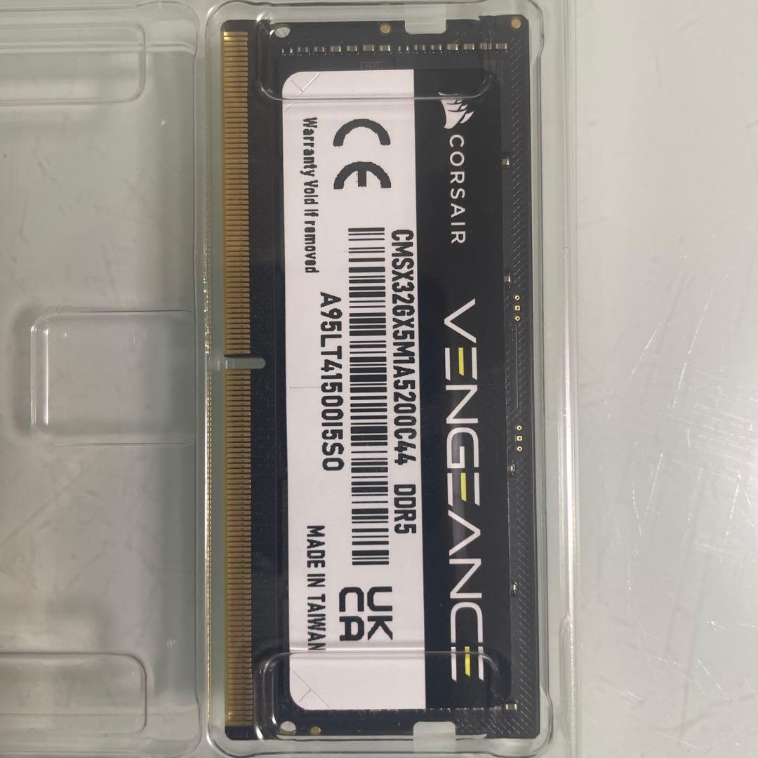 メモリー CORSAIR VENGEANCE DDR5 32GB 5200MHz