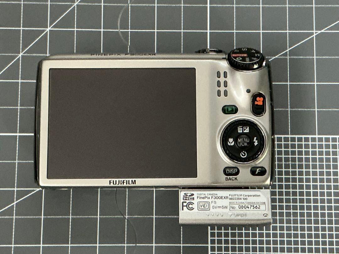 デジタルカメラ Fujifilm FinePix F300exr