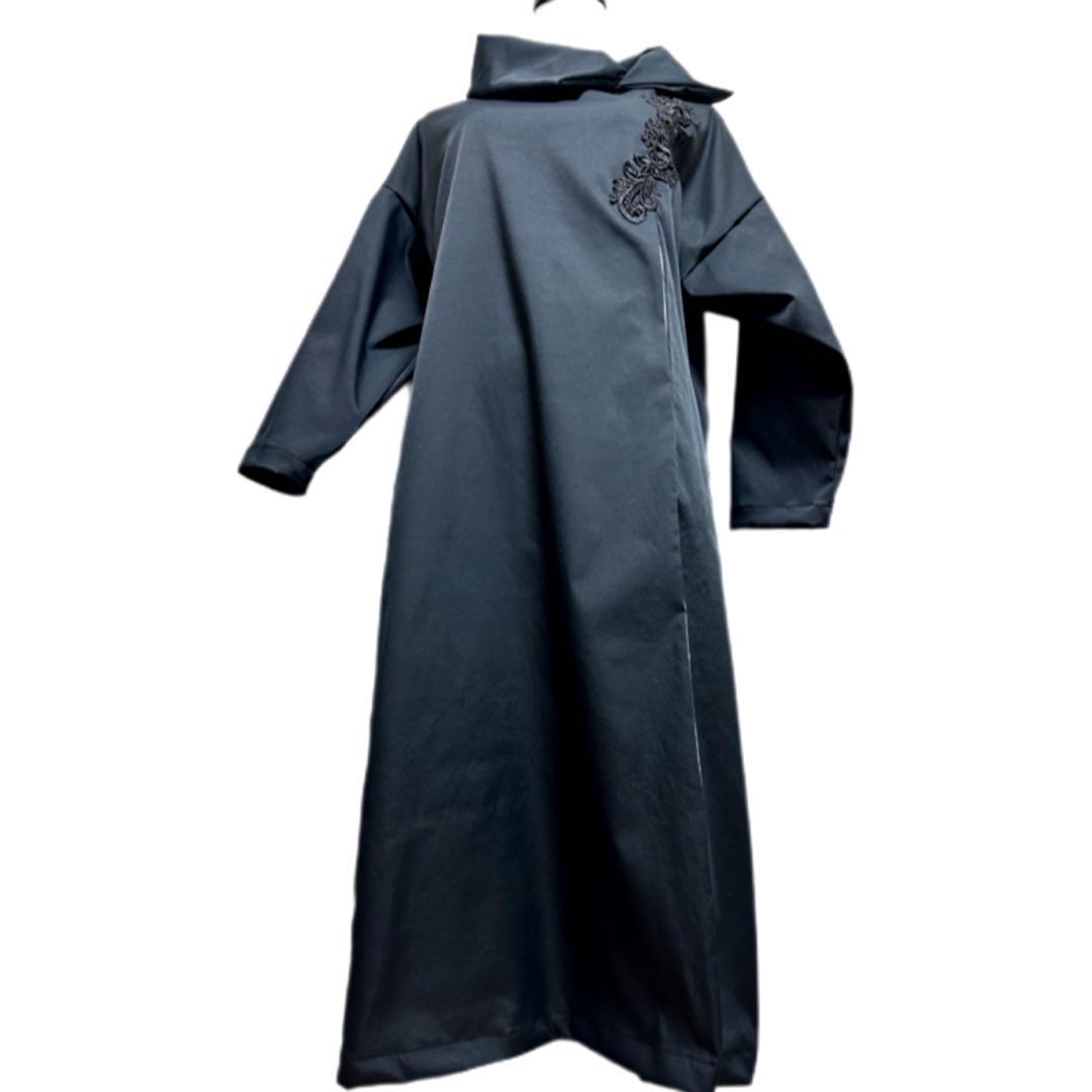 振袖　着物リメイク　ドレス　黒×金彩入り辻が花　和柄　ワンピース　ハンドメイド