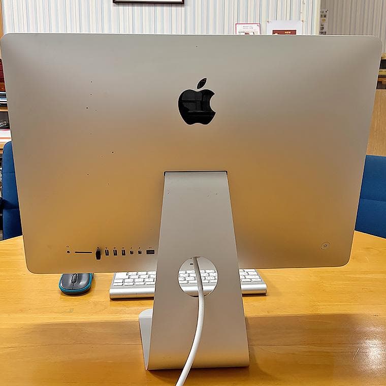 iMac 21.5インチ Retina 4K MK452J/A 中古 動作品