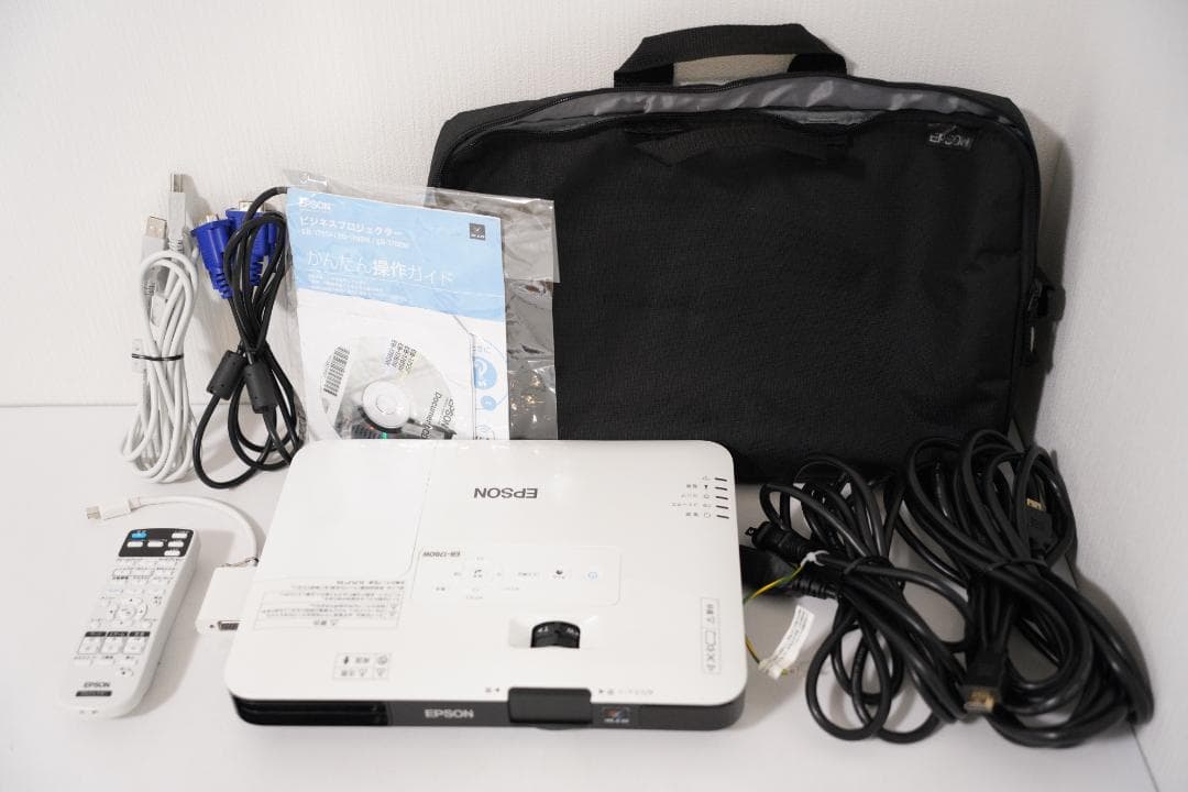 エプソン　ビジネスプロジェクター　EB-1780W 中古