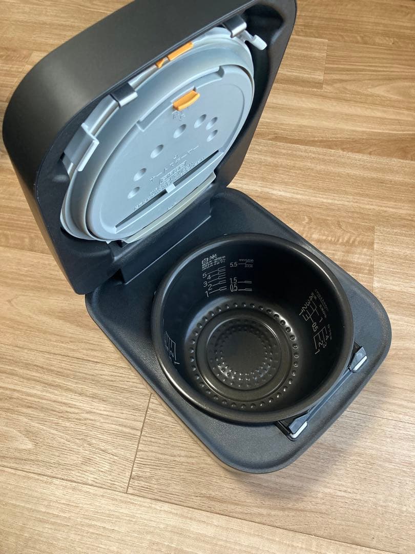 HITACHI 圧力炊飯器 RZ-V100HM K