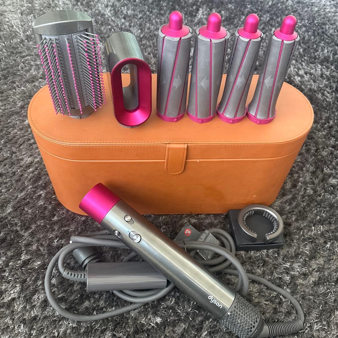 Dyson Airwrap ヘアドライヤー 6アタッチメント付き